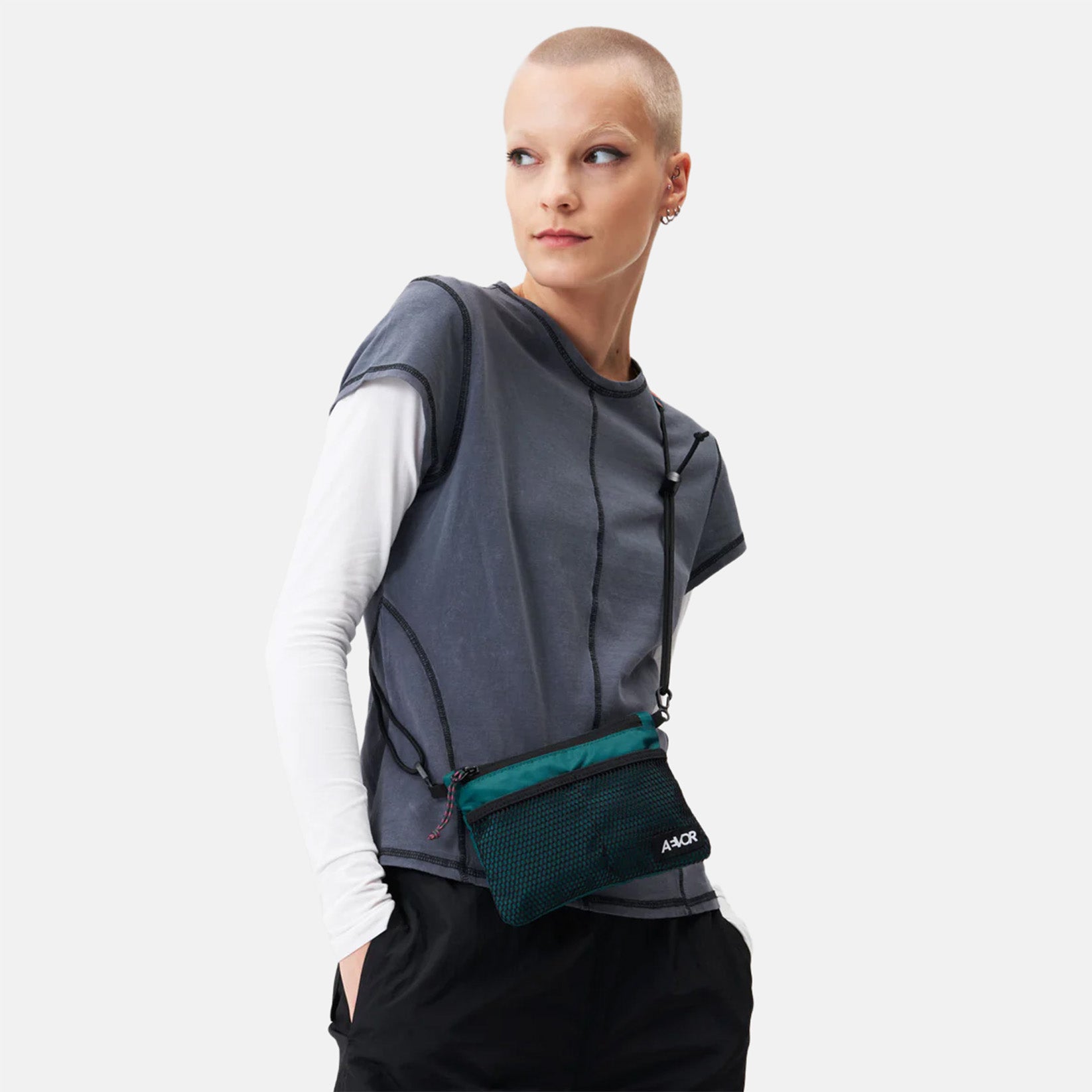 Aevor Chest Pouch - Ripstop Evergreen Grün Bild 2
