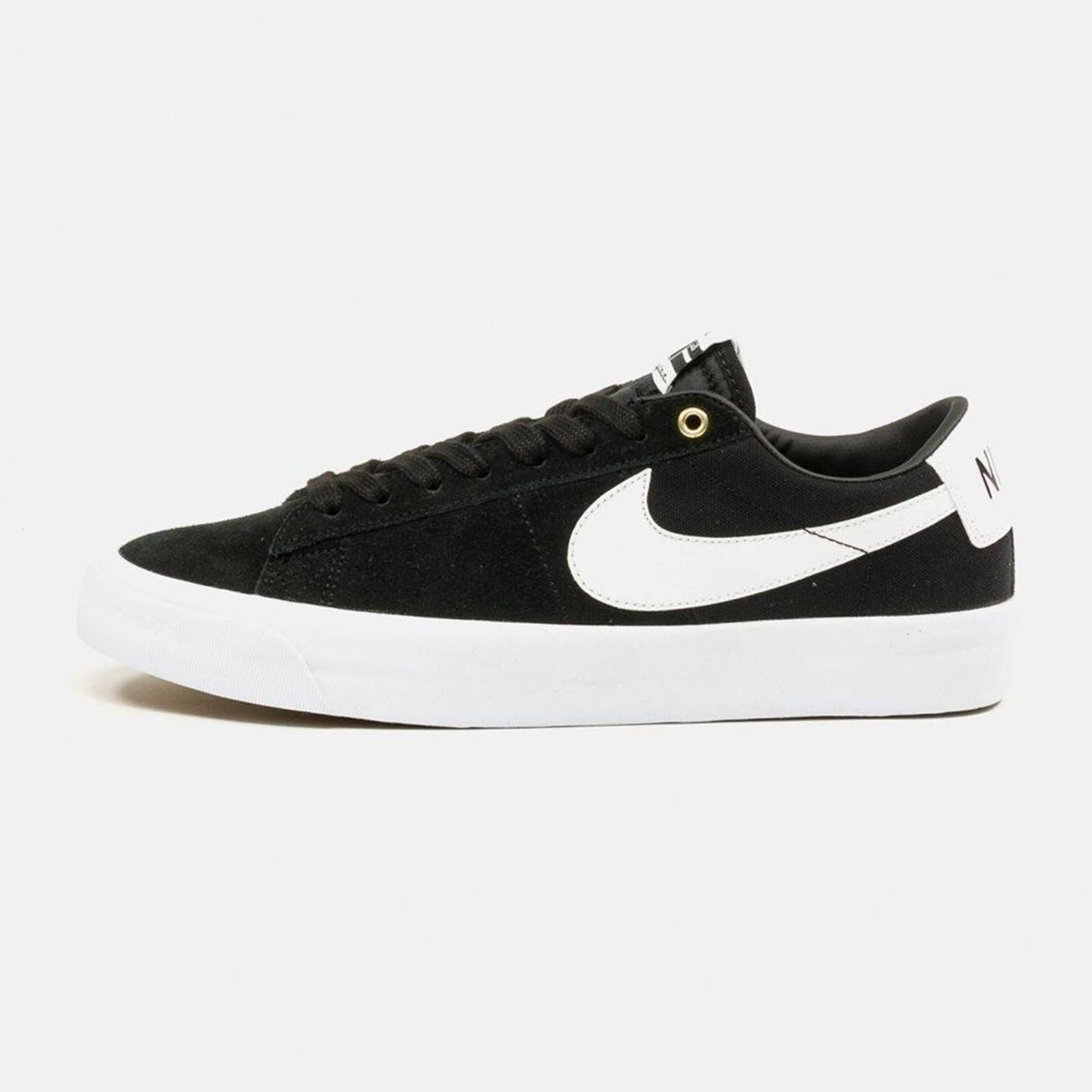 Nike SB Zoom Blazer Low Pro GT Sneaker - Black / White Schwarz Bild 1