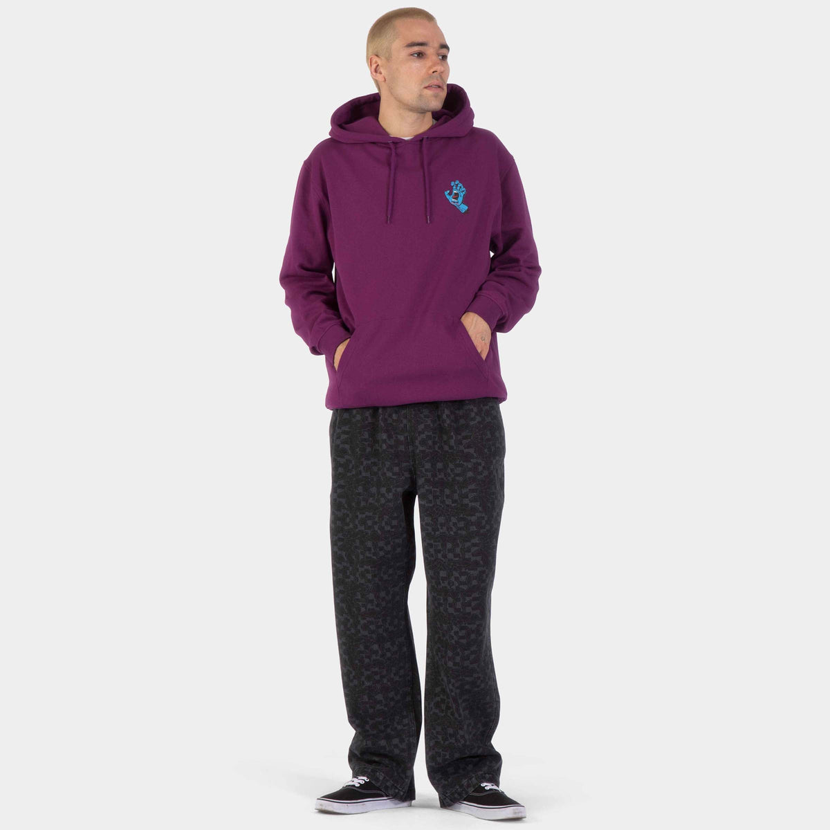 Santa Cruz Screaming Hand Chest Hoodie - Fresh Purple, model ganzkörper vorne