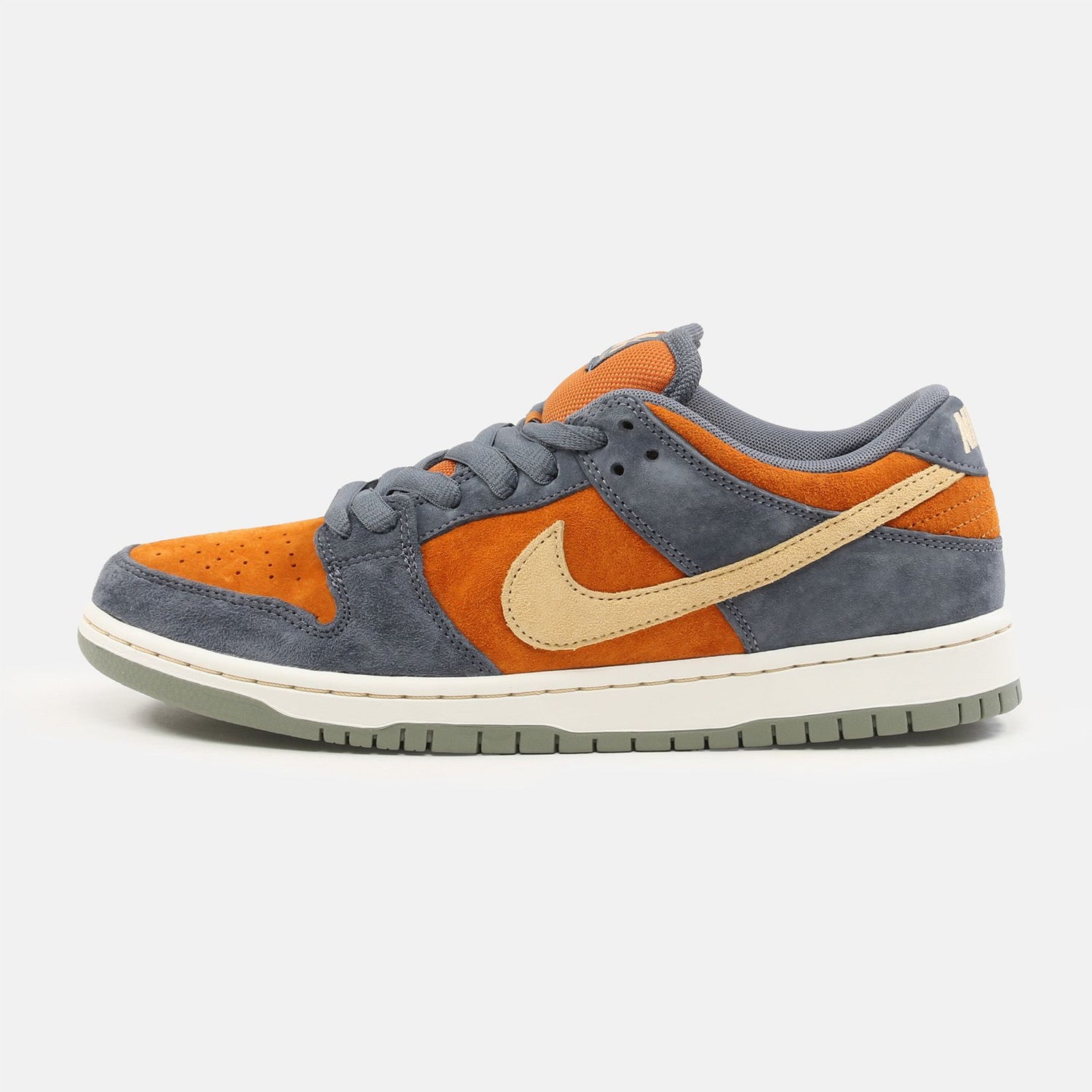 Nike SB Dunk Low Pro - Light Carbon / Sesame Monarch - Blowout Skateshop