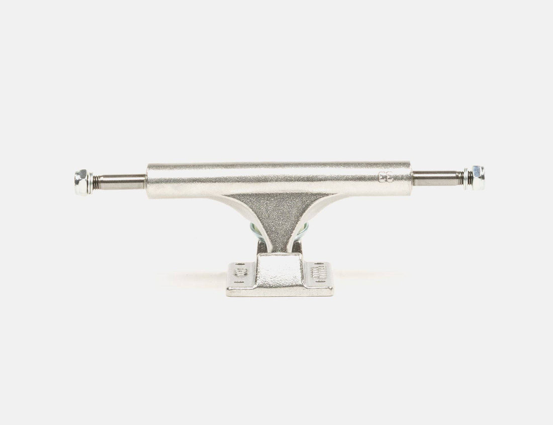 Ace 33 Classic 5.375 Trucks - Silver - Blowout Skateshop