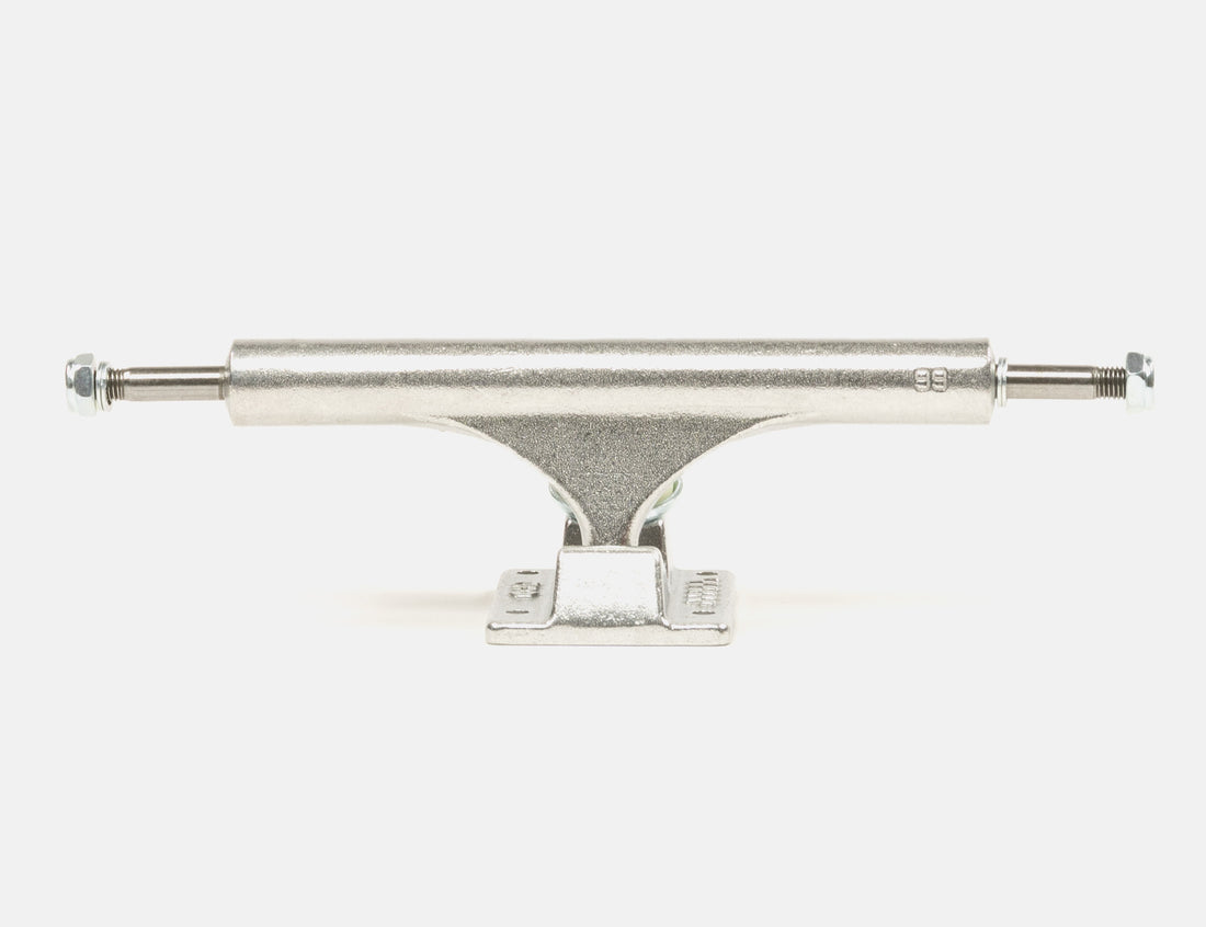 Ace 66 Classic 6.75 Trucks - Silver Silber Bild 1