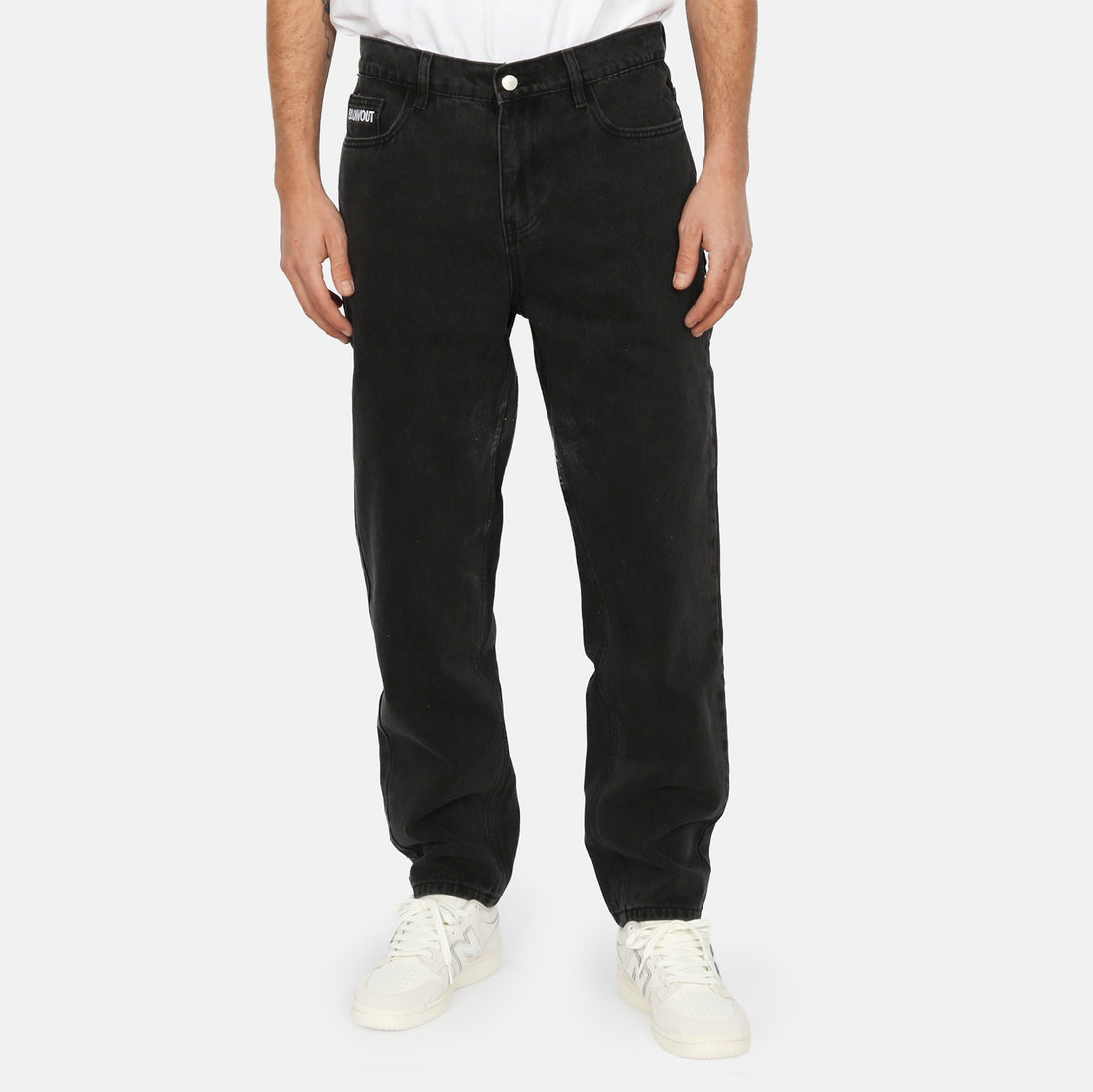 Blowout Relaxed Tapered Pant - Black Wash Schwarz Bild 1