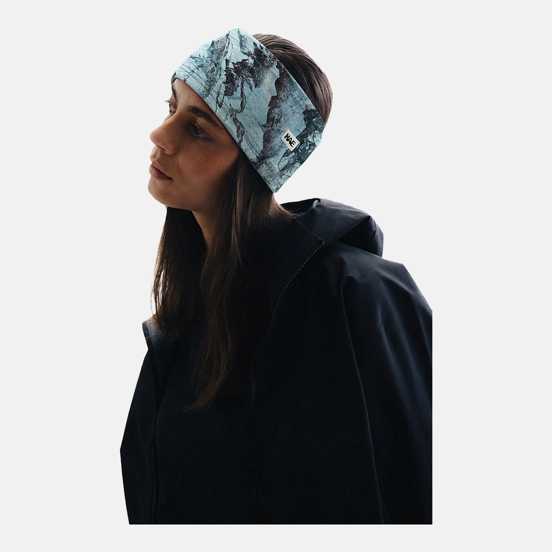 HAE The Arctic Stone Headband - Glacial Polish – Trageansicht