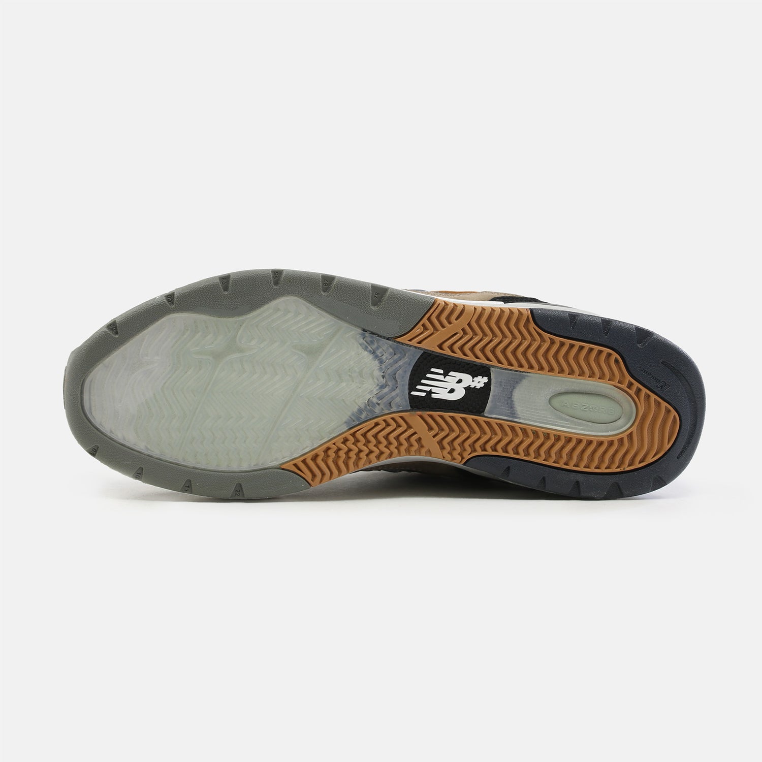New Balance Numeric 933 Andrew Reynolds Sneaker - Dark Juniper / Sandstone Braun Bild 4