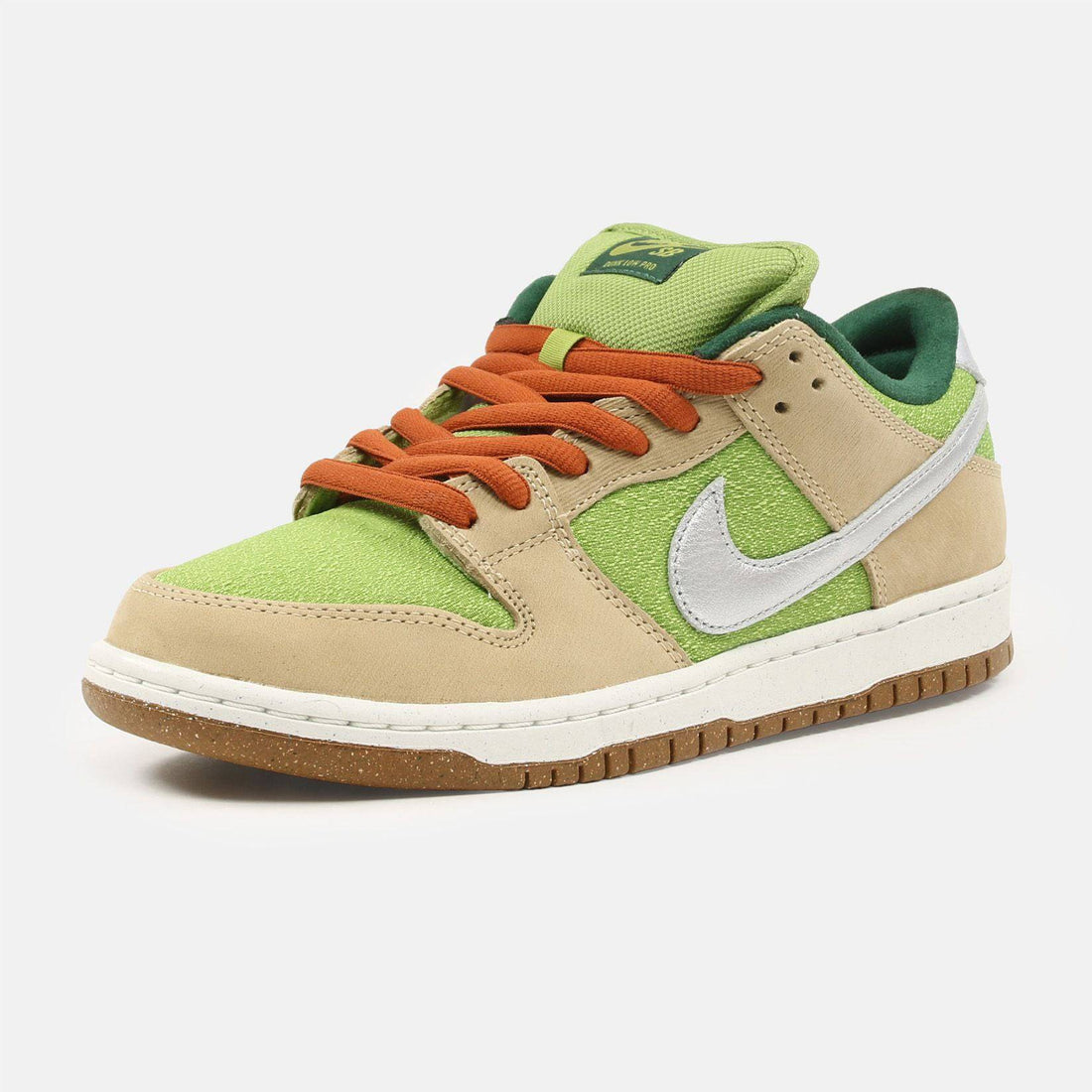 Nike SB Dunk Low Pro WC Sneaker - Seasame / Metalic Silver-Pear - Blowout Skateshop