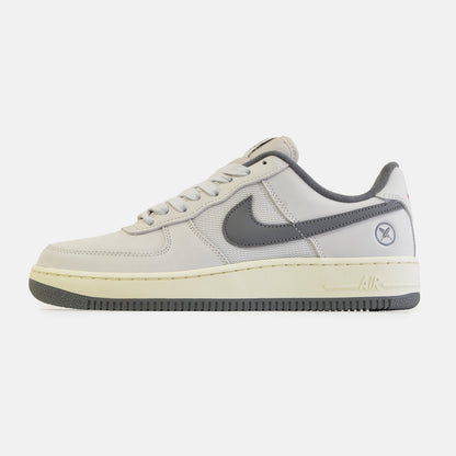 Nike SB Air Force 1 Yuto - White / Iron Grey Grau Bild 1