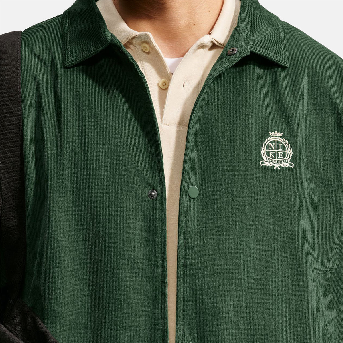 Nike SB Corduroy Coaches Jacke - Sanddrift Grün Bild 3