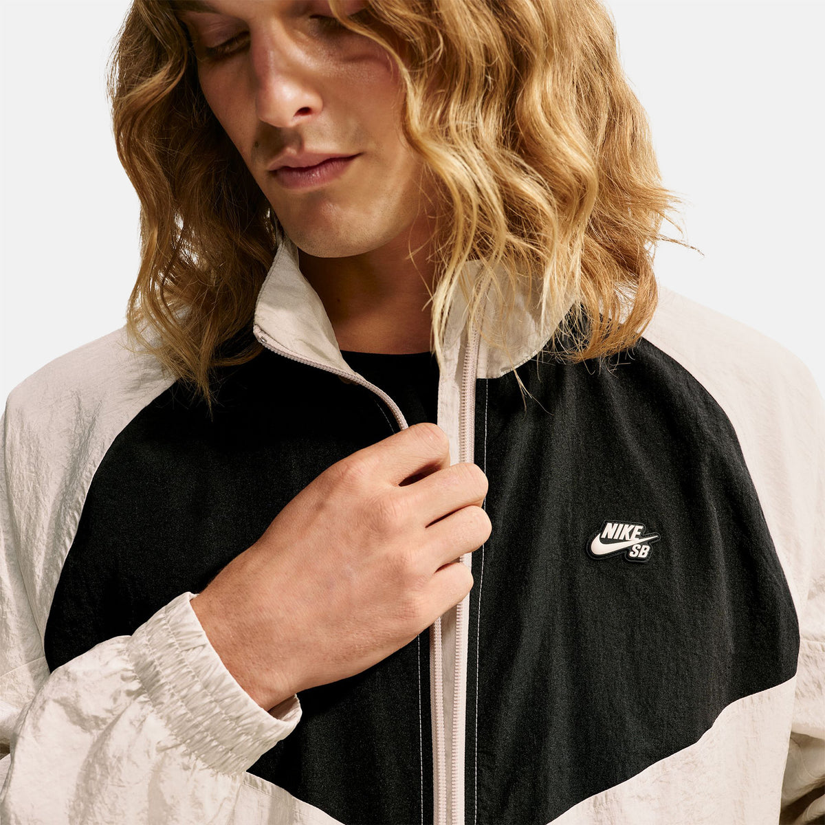 Nike SB Essentials Trikot Jacket - Orewood Brown / Black Weiß Bild 4