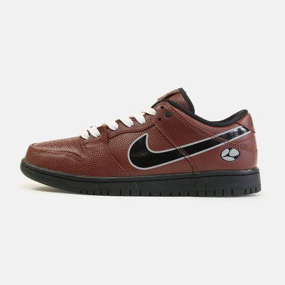 Nike SB x Limosine Skateboards Dunk Low Pro QS - Dark Pony Rot Bild 1