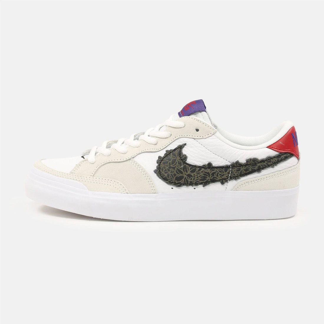 Nike SB Zoom Pogo Plus Sneaker - Sail / Black White Weiß Bild 1