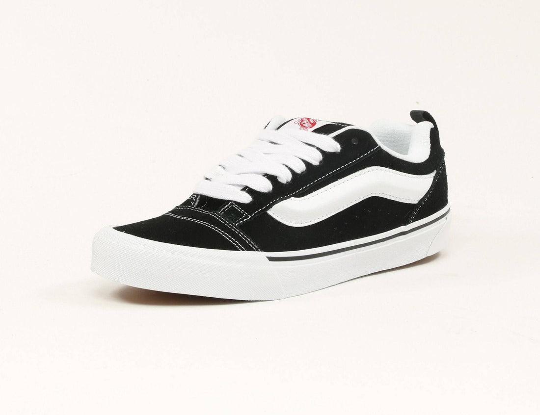 VANS Knu Skool Sneaker - Black / True White - Blowout Skateshop